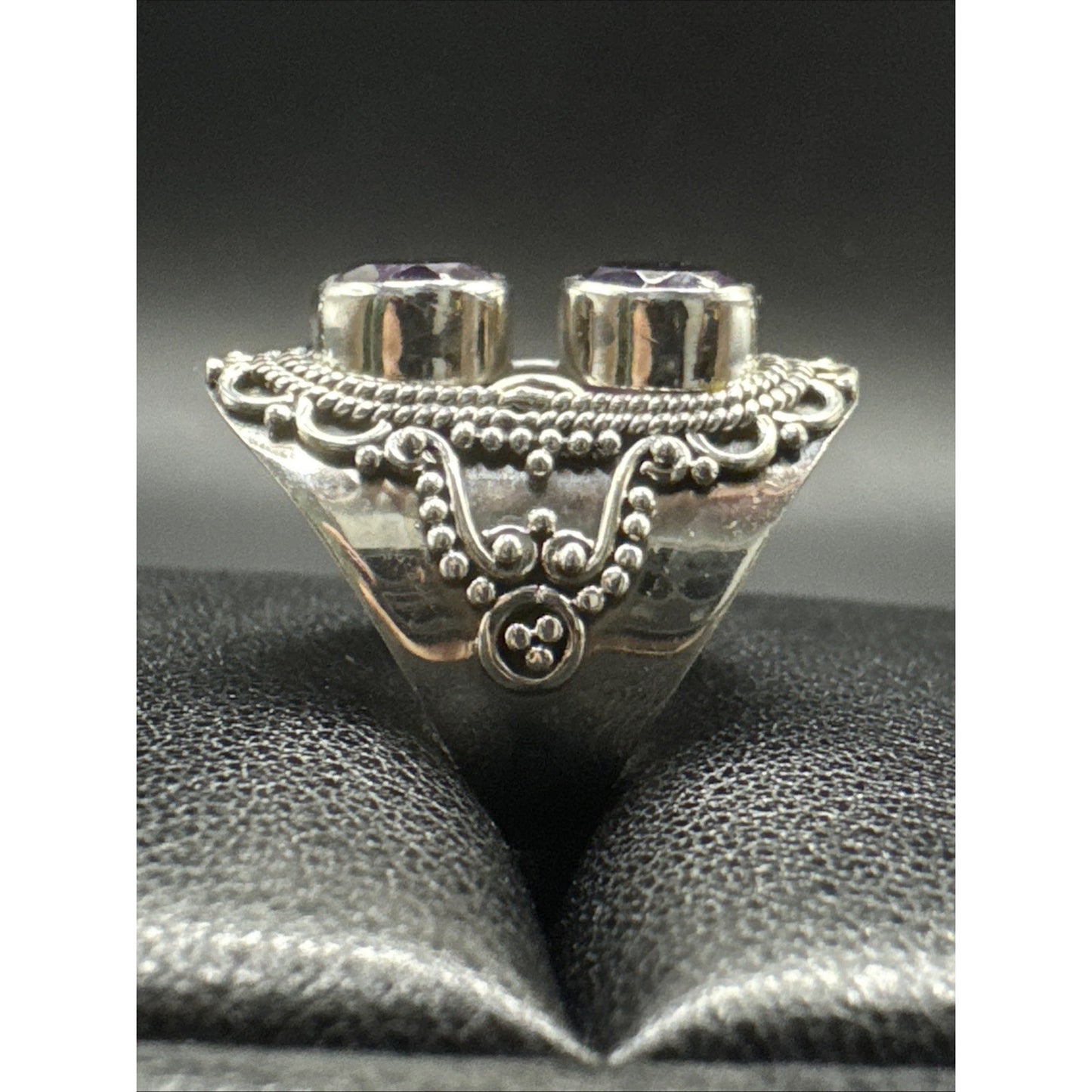 New Condition Sterling Silver Genuine Amethyst Ring 925 Size 7.5