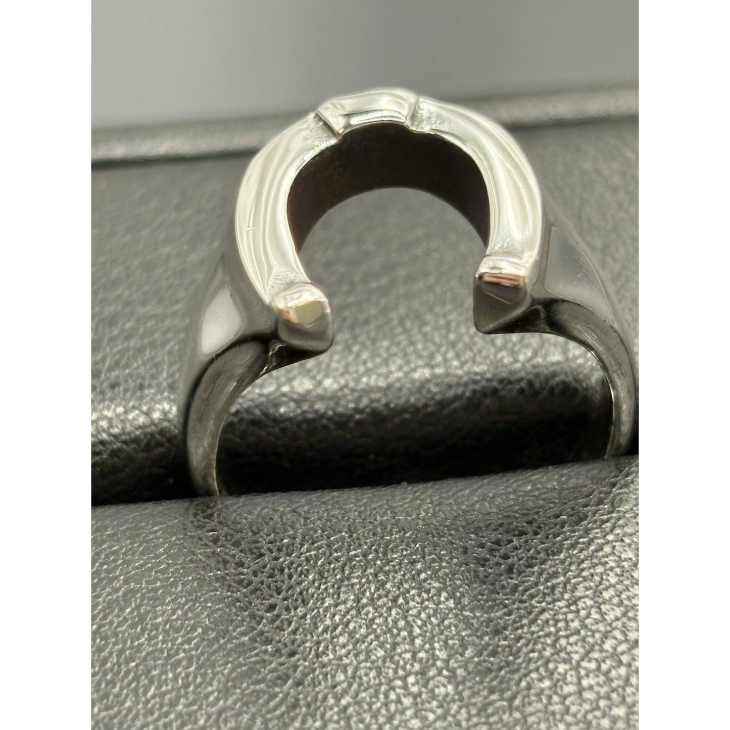 New Condition Horse Shoe Good Luck Ring Size 9 925