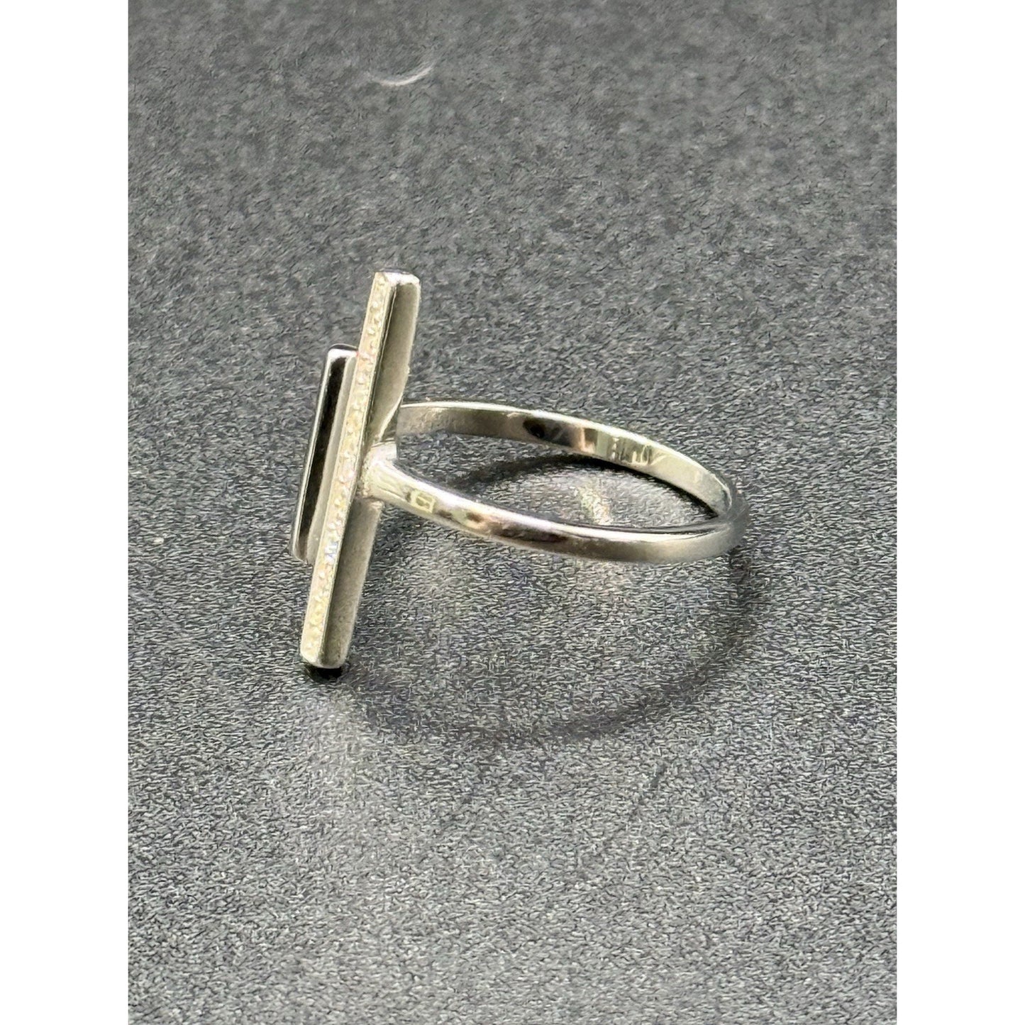 New Condition Sterling Silver Cubic Zirconia “T” Ring Size 7.00 Adjustable