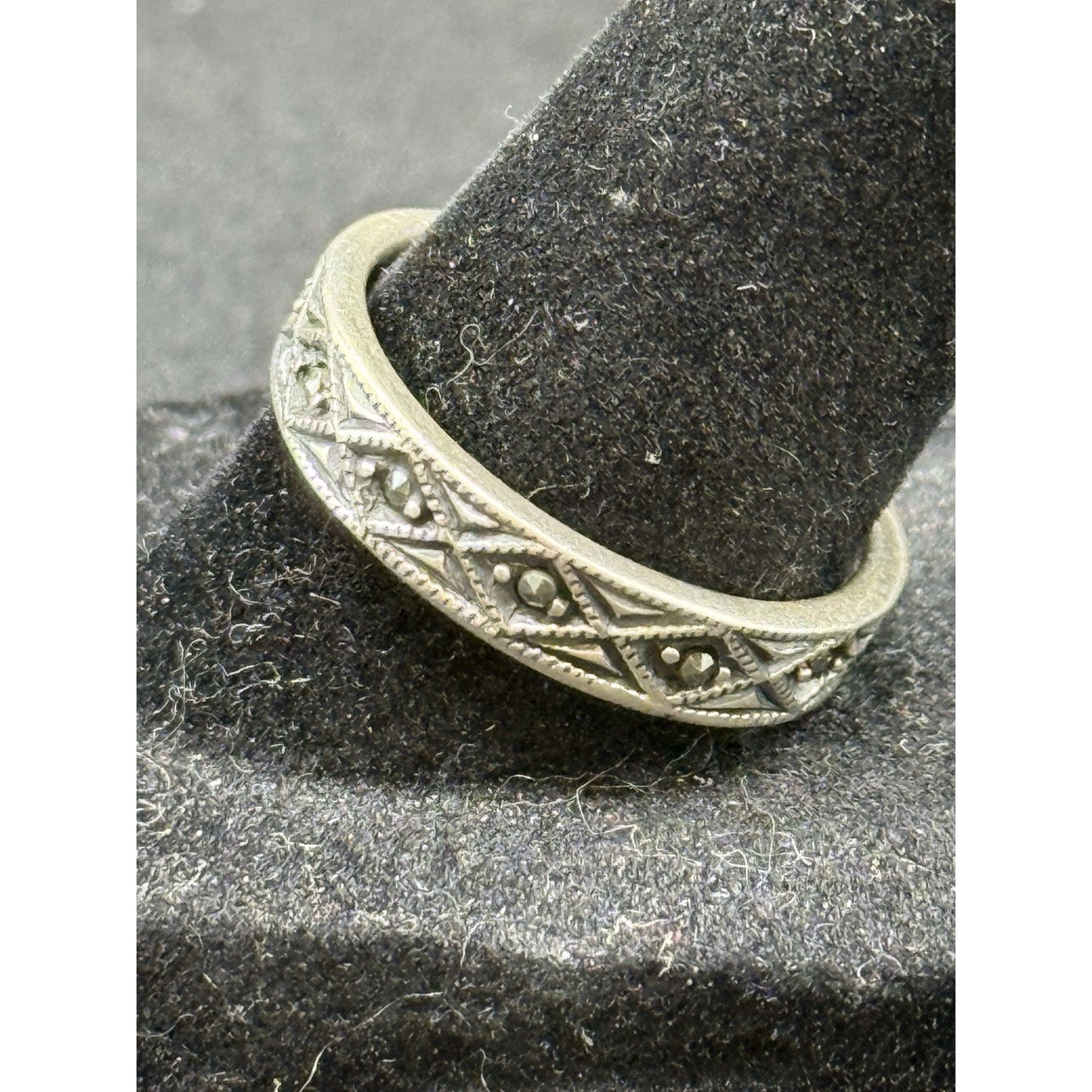 Vintage Sterling Silver Marcasite Band Ring Size 8.50 4.5MM P6