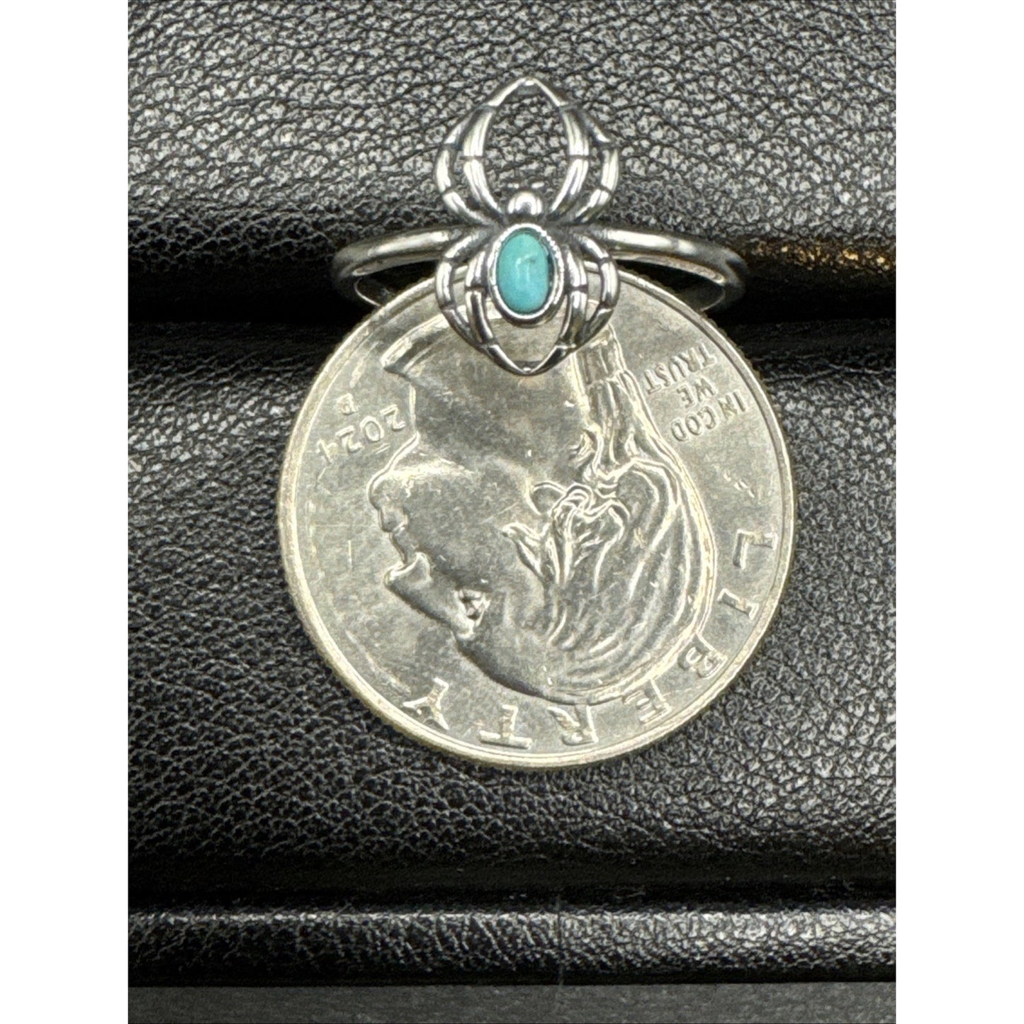 New Condition Sterling Silver Turquoise Spider Ring 925 Size 6 Dainty