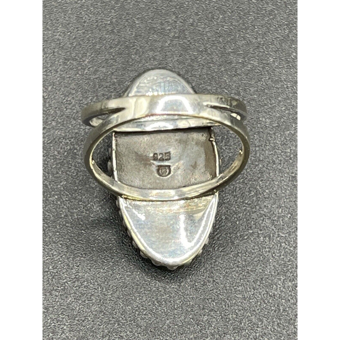 New Condition Sterling Silver Onlong Turquoise Split Shank Ring Size 8.00