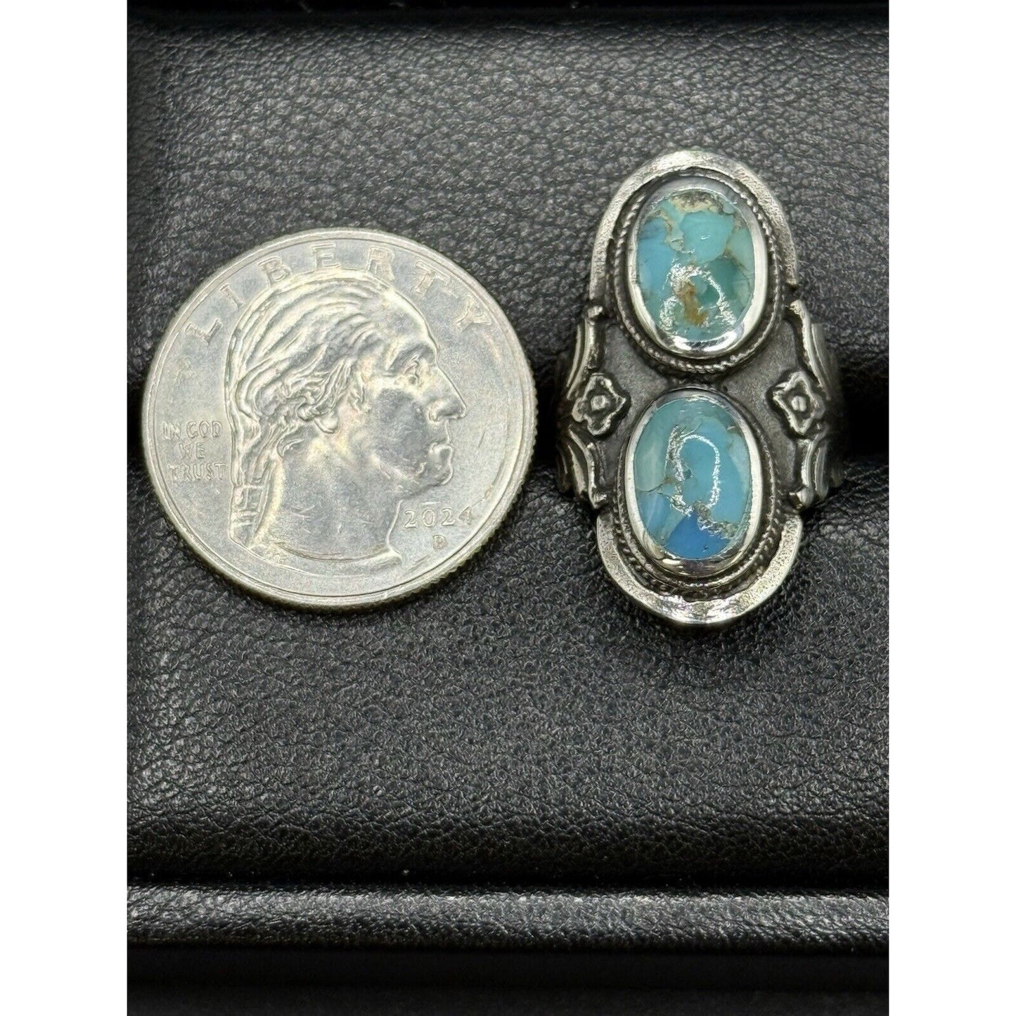 New Condition Sterling Silver Double Turquoise Ring Size 6.75