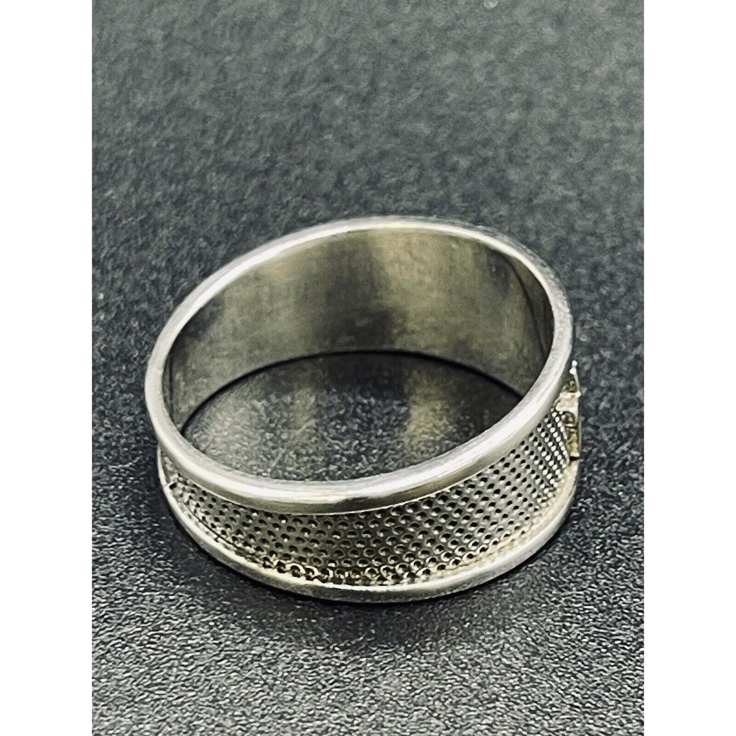 New Condition Sterling Silver Three Crosses Jesus Ring Size 10.00