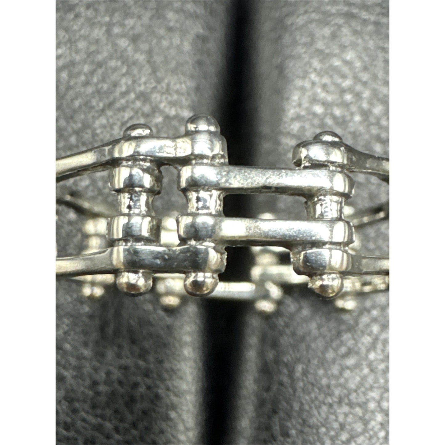 New Condition Sterling Silver Bike Chain Ring Size 13