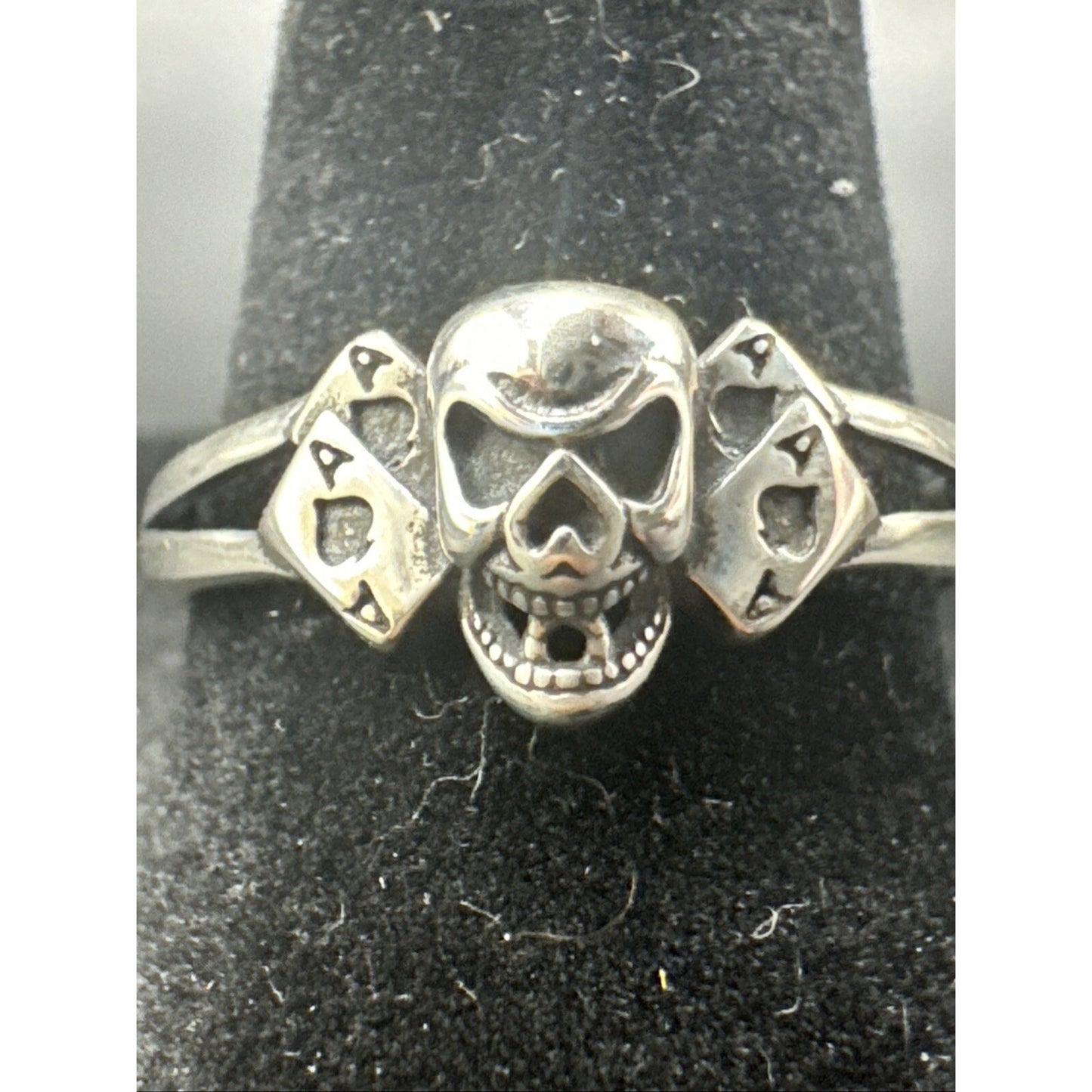New Condition Sterling Silver Skull Playing Cards Ring 925 Size 7