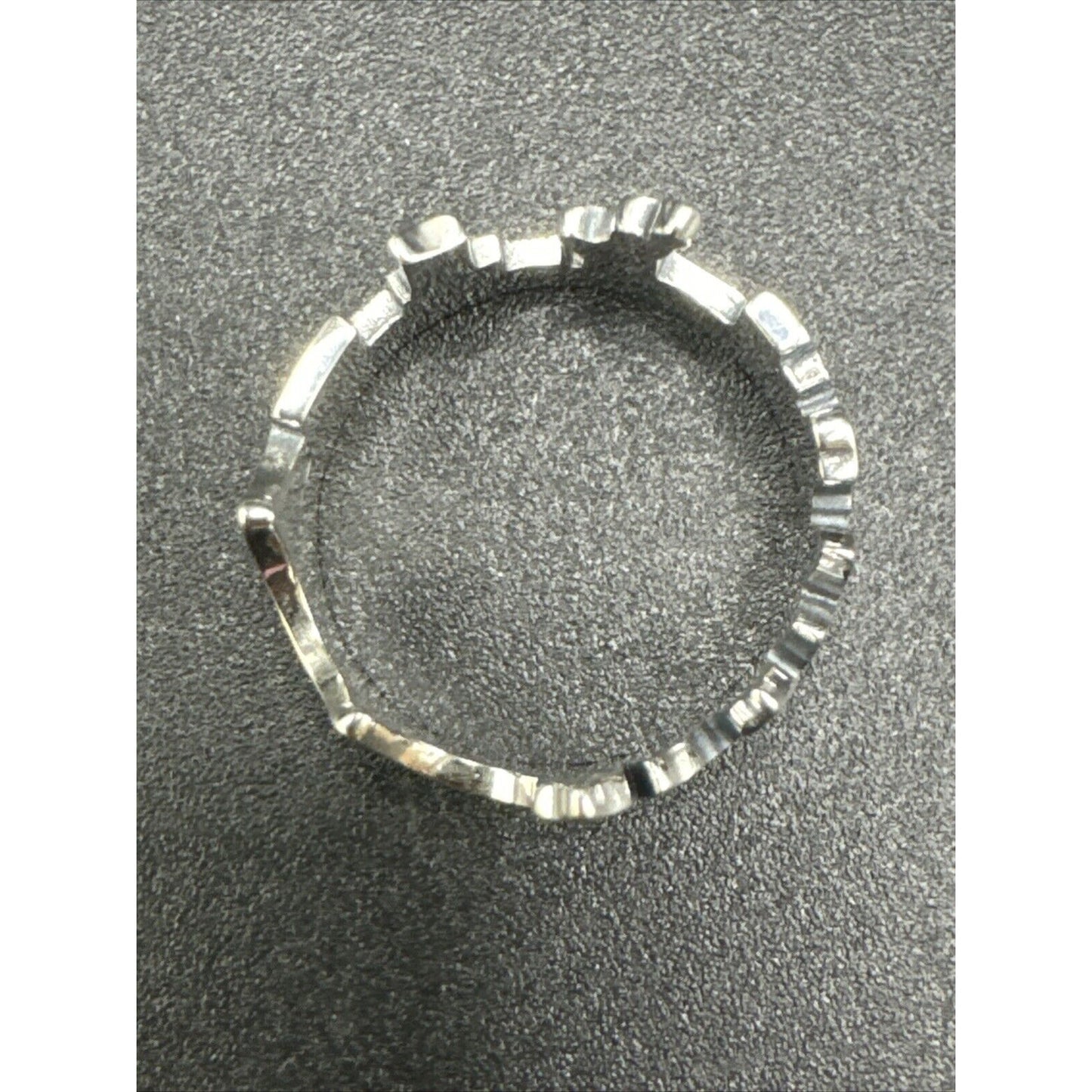 New Condition Sterling Silver New York Skyline Ring 925 Size 7.00