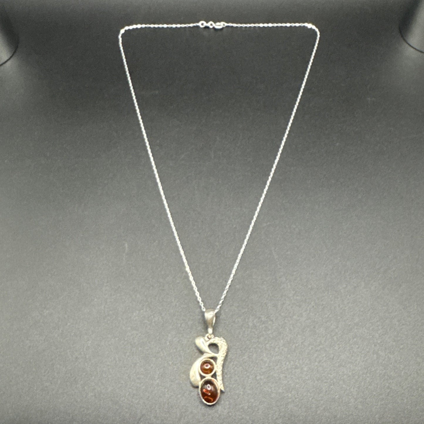18” Sterling Silver Amber Symbol Character Pendant Necklace 3g 925 S15