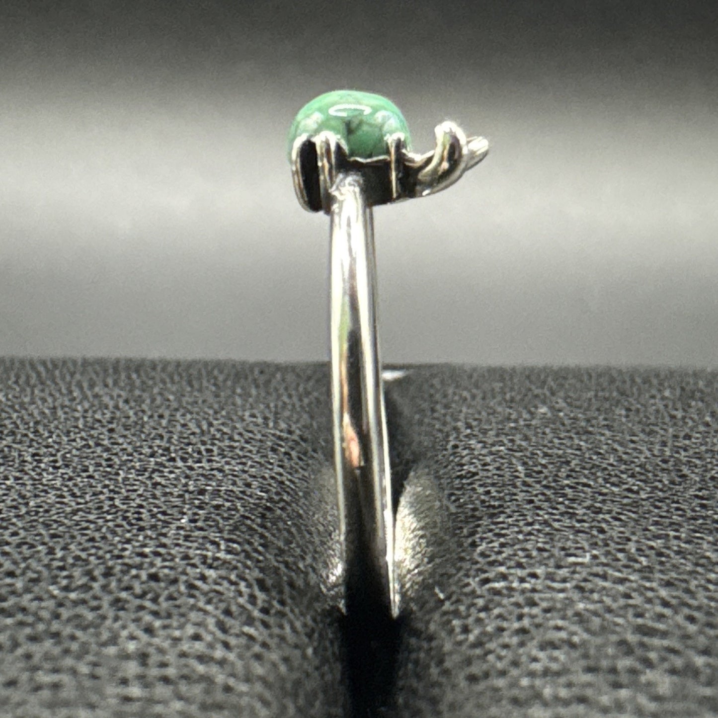 New Condition Sterling Silver Turquoise Bunny Rabbit Ring 925 Size 7 R01