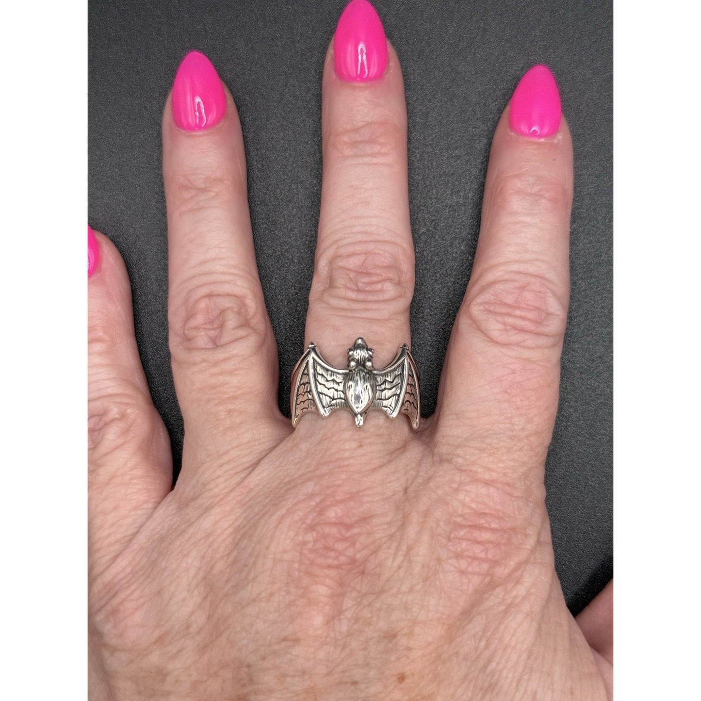 New Condition Sterling Silver Gents Bat Ring Size 10.00