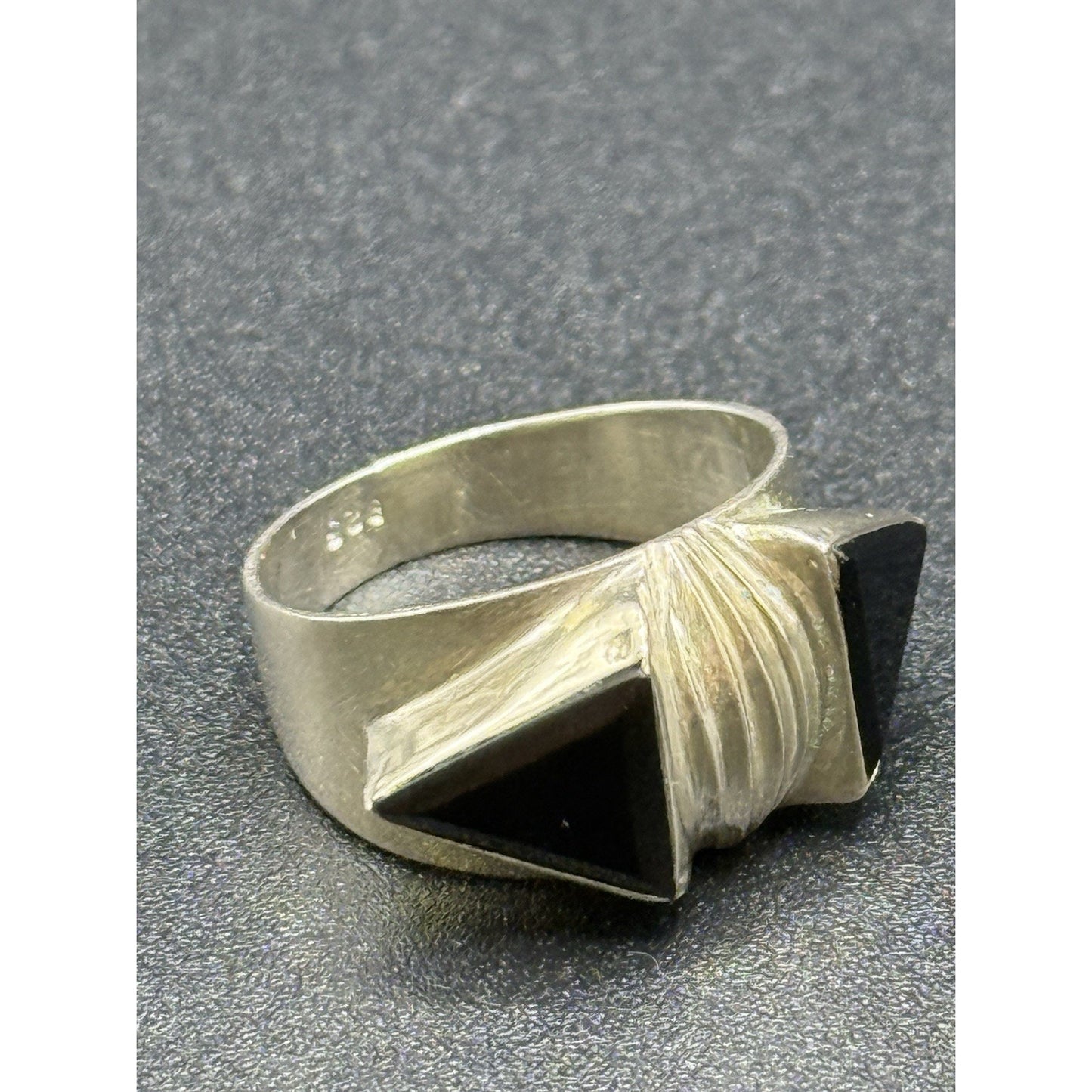 Modernist Sterling Silver Onyx Ring Size 5.00 925 Q2