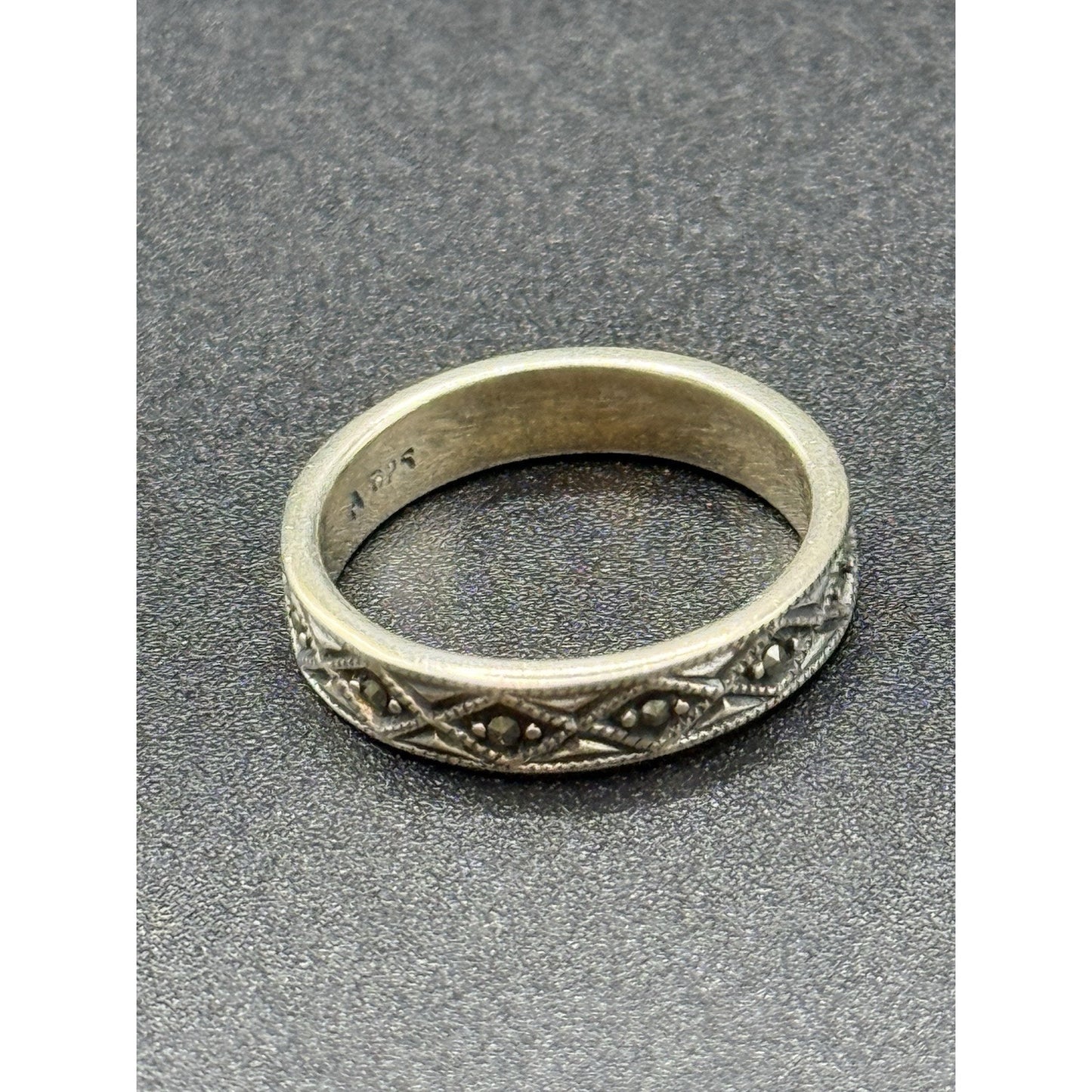 Vintage Sterling Silver Marcasite Band Ring Size 8.50 4.5MM P6