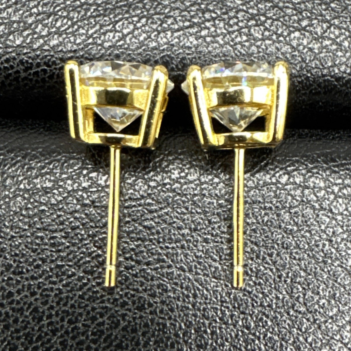 New Condition Gold Sterling Silver 4 Carat Total Moissanite Earrings 925 GRA