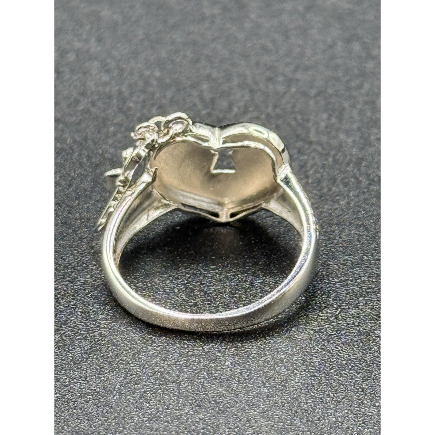 New Condition Sterling Silver Heart Locket Key Ring Size 7.00