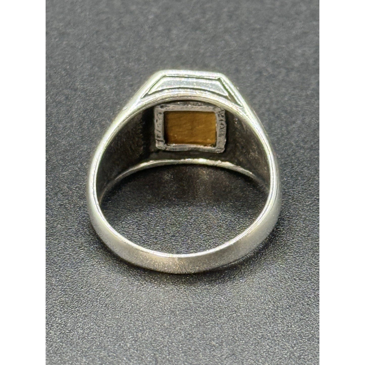 New Condition Sterling Silver Tigers Eye Gents Ring Size 10.00