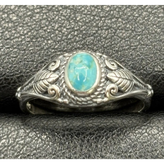 New Condition Sterling Silver Dainty Turquoise Ring Size 6