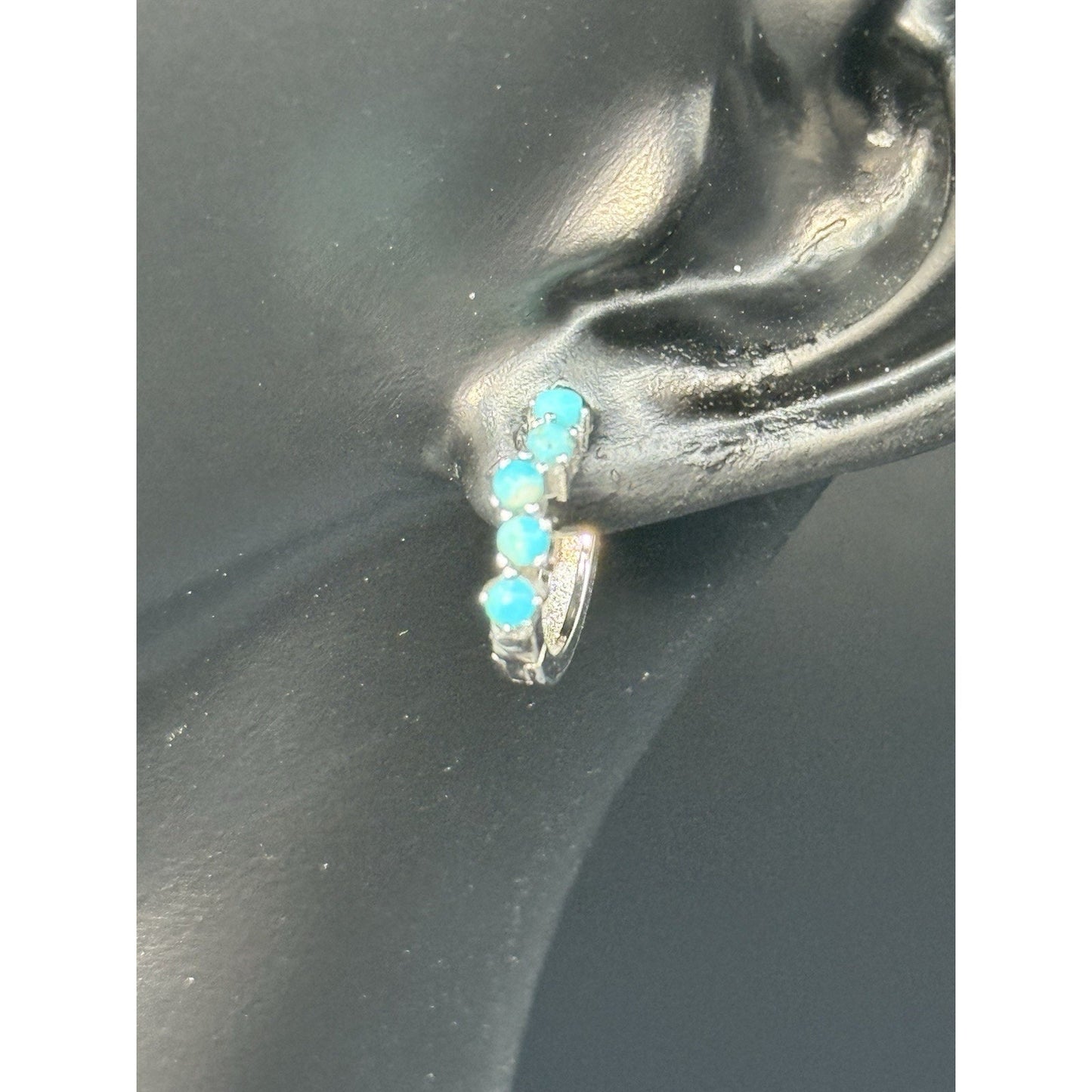 New Condition Sterling Silver Genuine Turquoise Dainty Hoops 925