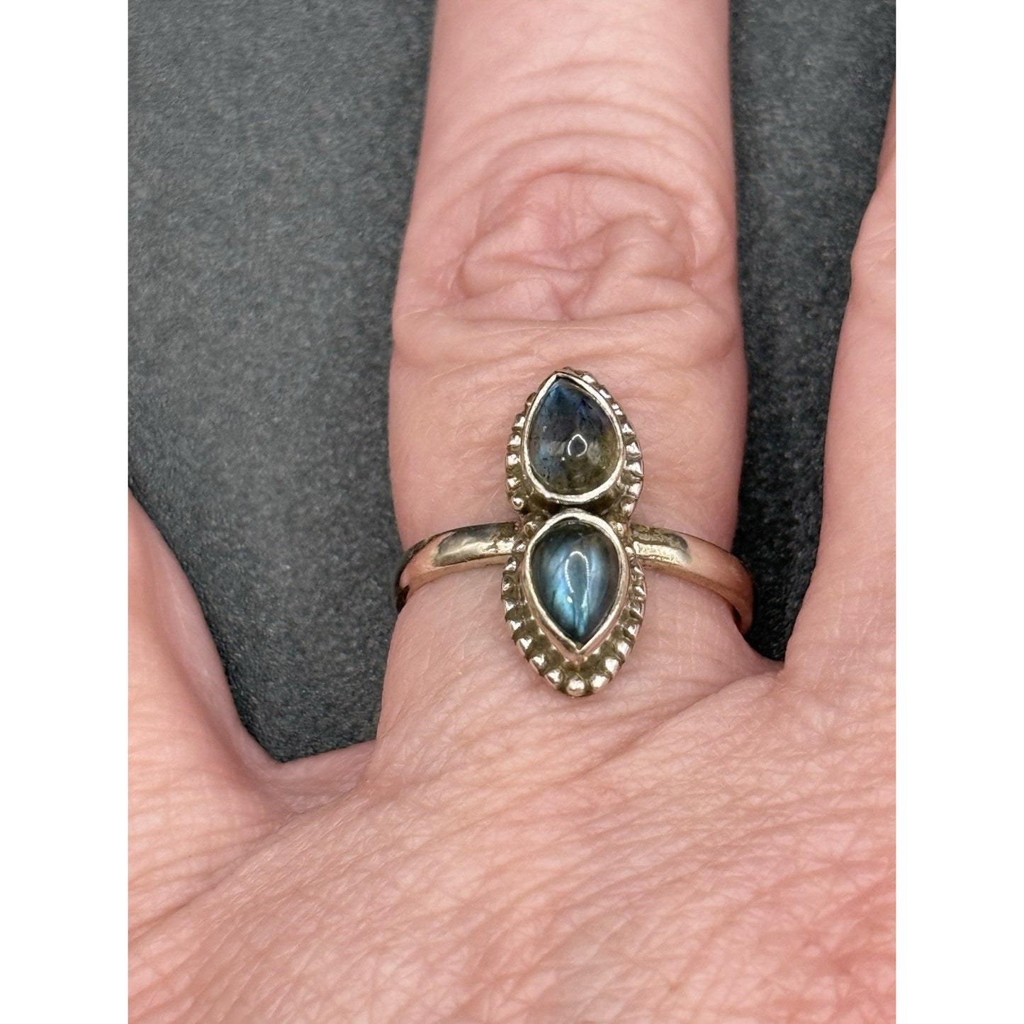 EUC Sterling Silver Double Labroadorite Ring Size 7.50 Q24