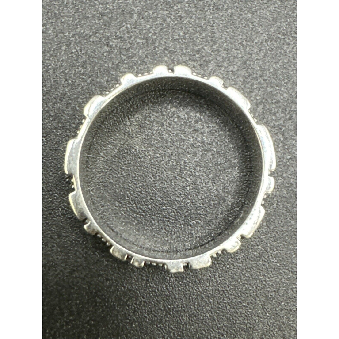 New Condition Sterling Silver Roman Numerals Band Ring 925 Size 6.5