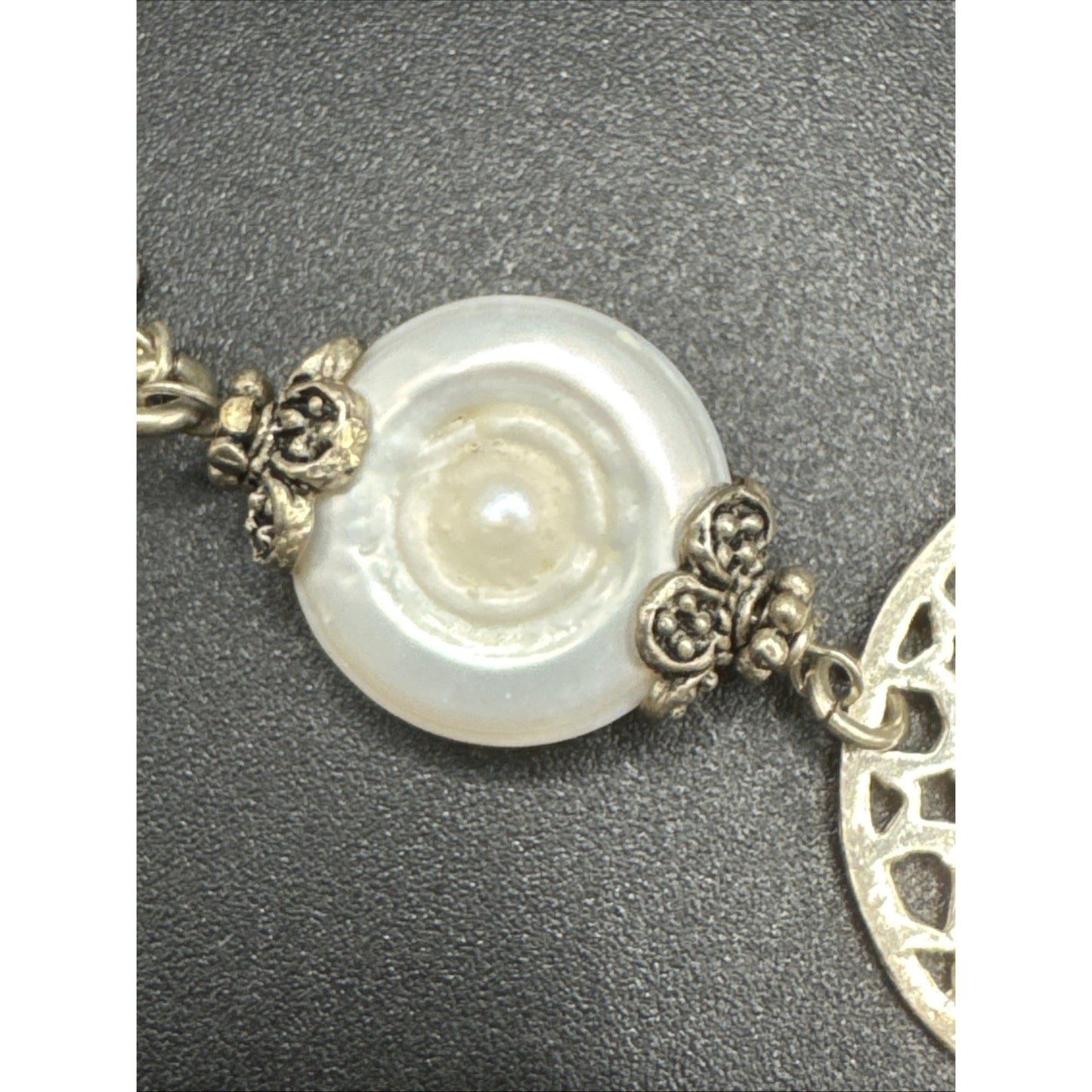 7.5” Sterling Silver Openwork Medallion Pearl Bracelet 925 T29