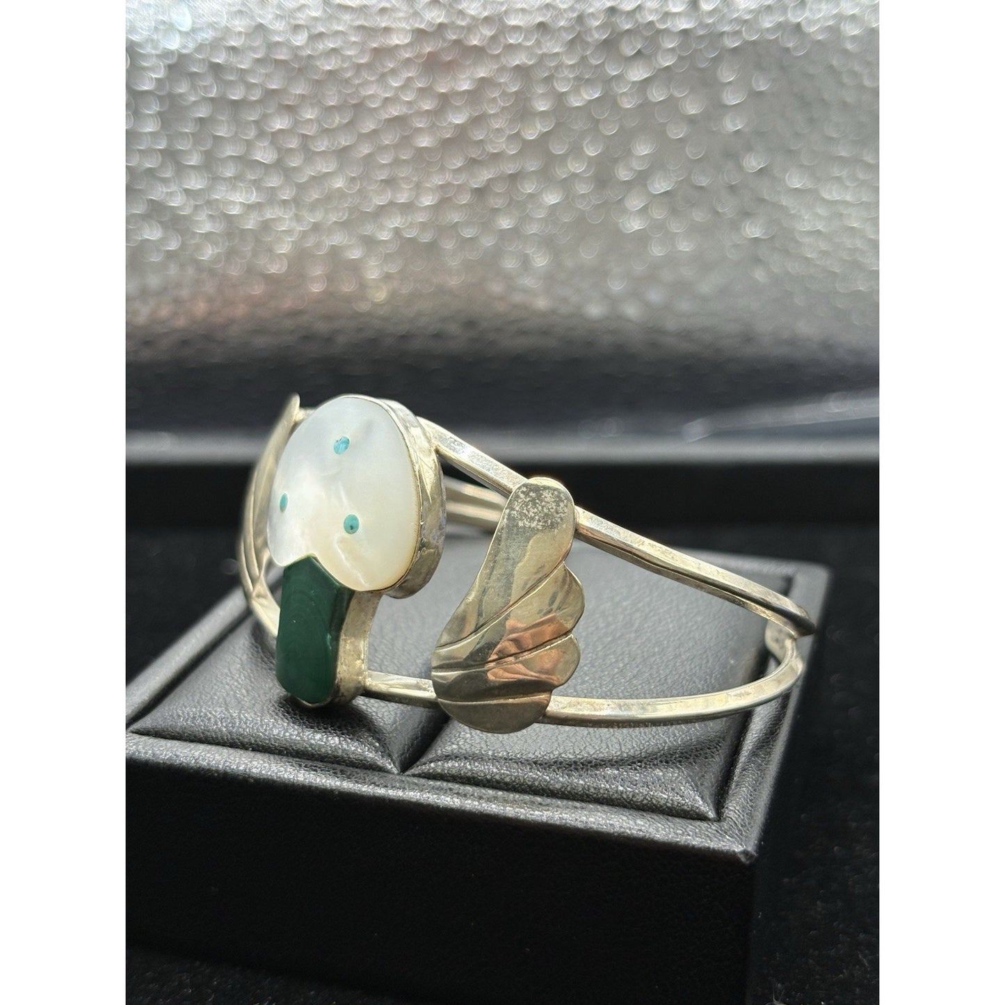 Zuni Sterling Silver Mushroom Malachite Mother Pearl Cuff Bracelet W17