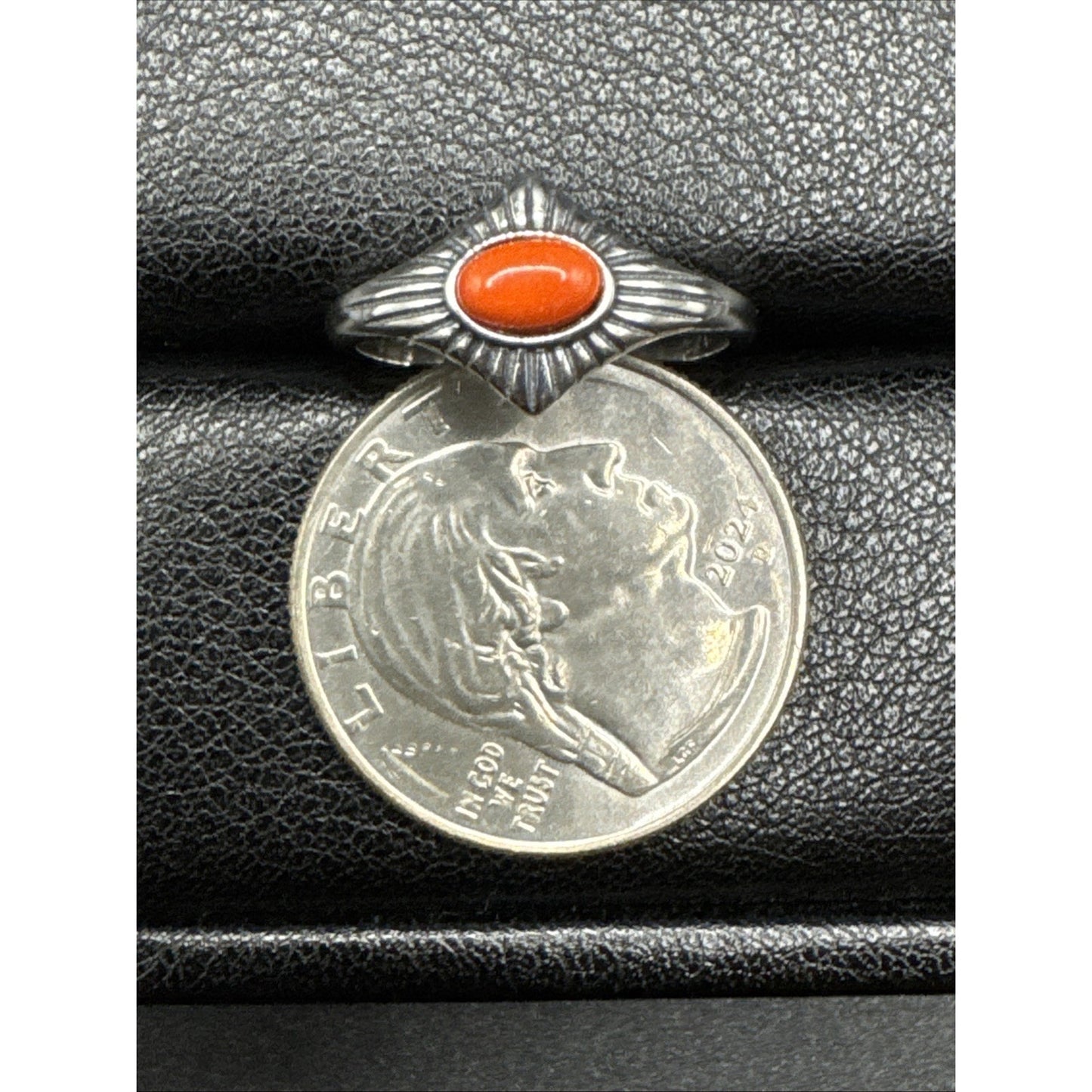 New Condition Sterling Silver Coral Sunburst Ring 925 Size 7