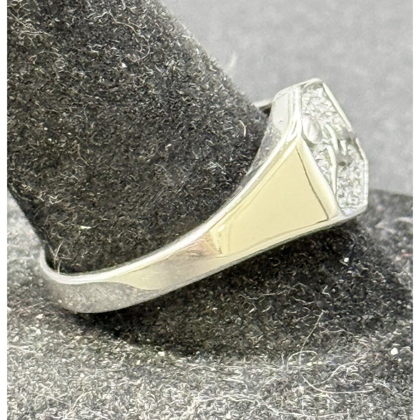 New Condition Sterling Silver Mountains Moon Ring Size 9.75