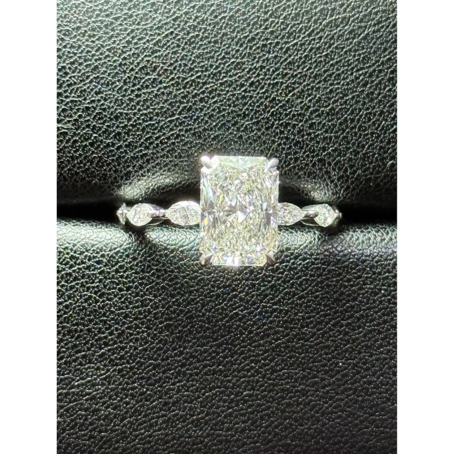 Brand New 14k White  Gold 3.05 Radiant Lab Grown Diamond Ring E Color VS1 Clarity IGI