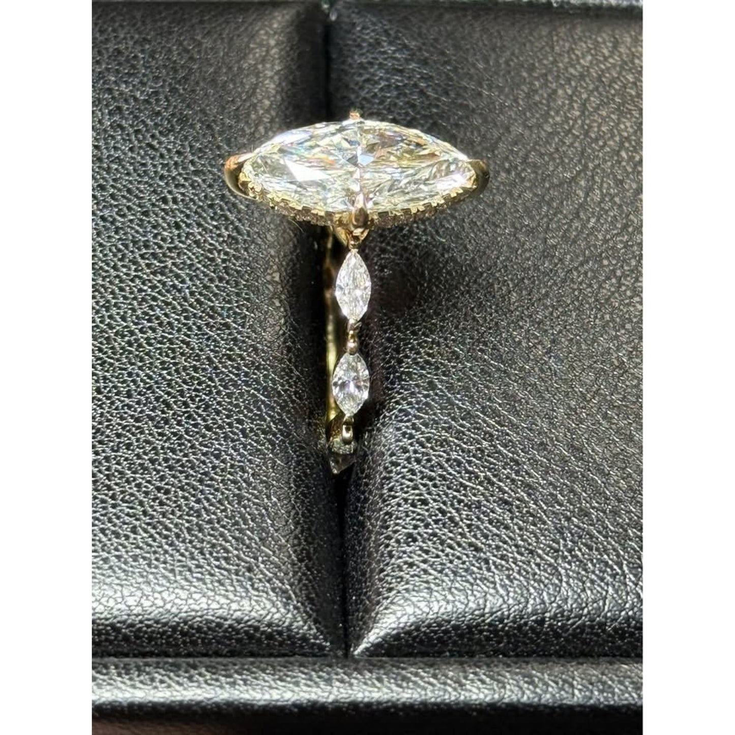 Brand New 14k Yellow Gold 3.05 Carat Marquise Lab Grown Diamond Ring E Color VS1 Clarity IGI