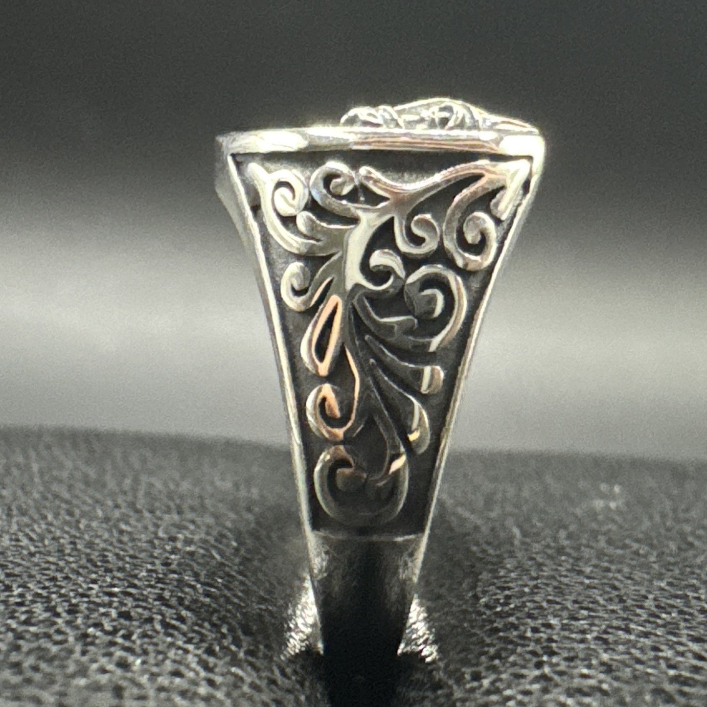 New Condition Sterling Silver Horseshoe Ring 925 Size 7