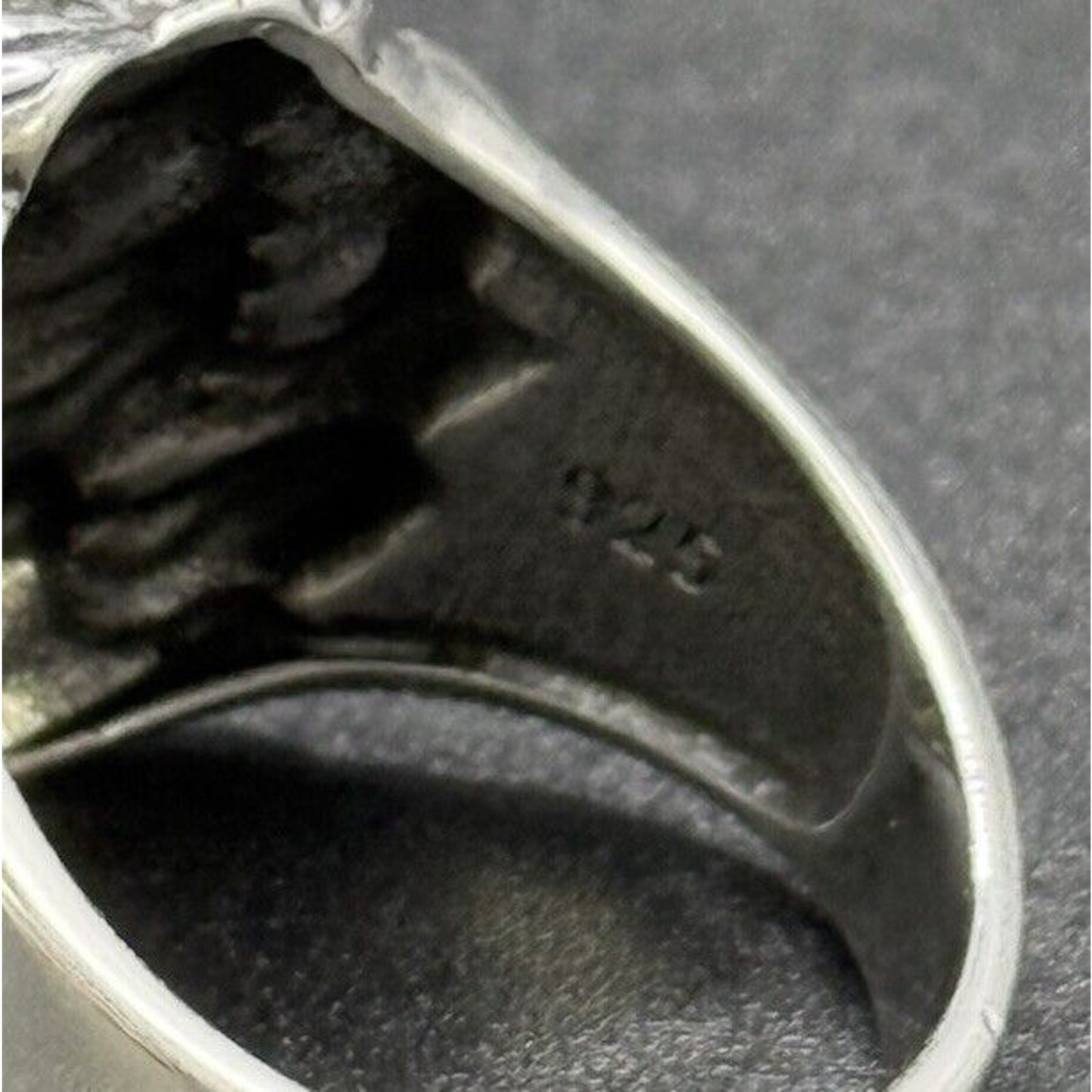 New Condition Sterling Silver Lion Head Ring Size 8.00 925
