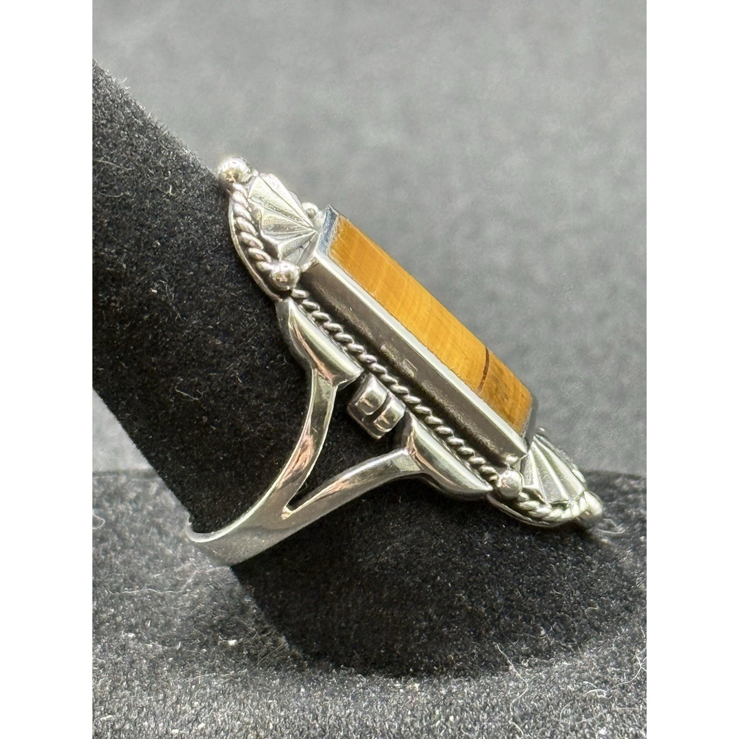 New Condition Sterling Silver Art Deco Tigers Eye Ring Size 6.75