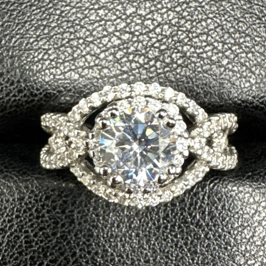 EUC Sterling Silver CZ Engagement Ring 925 Size 6.25 N13