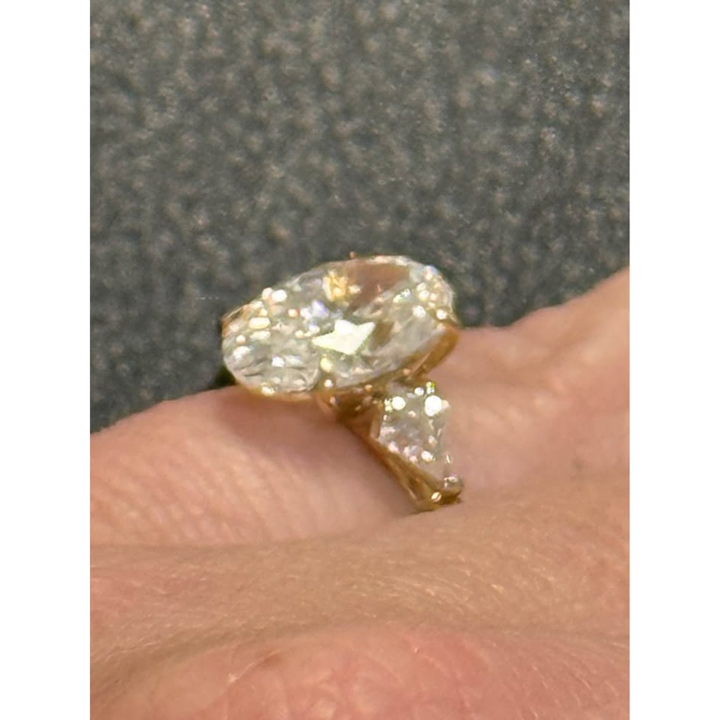 14k Yellow Gold 3.03 Oval Lab Grown Diamond Ring Kite Sides E Color VVS2 Clarity