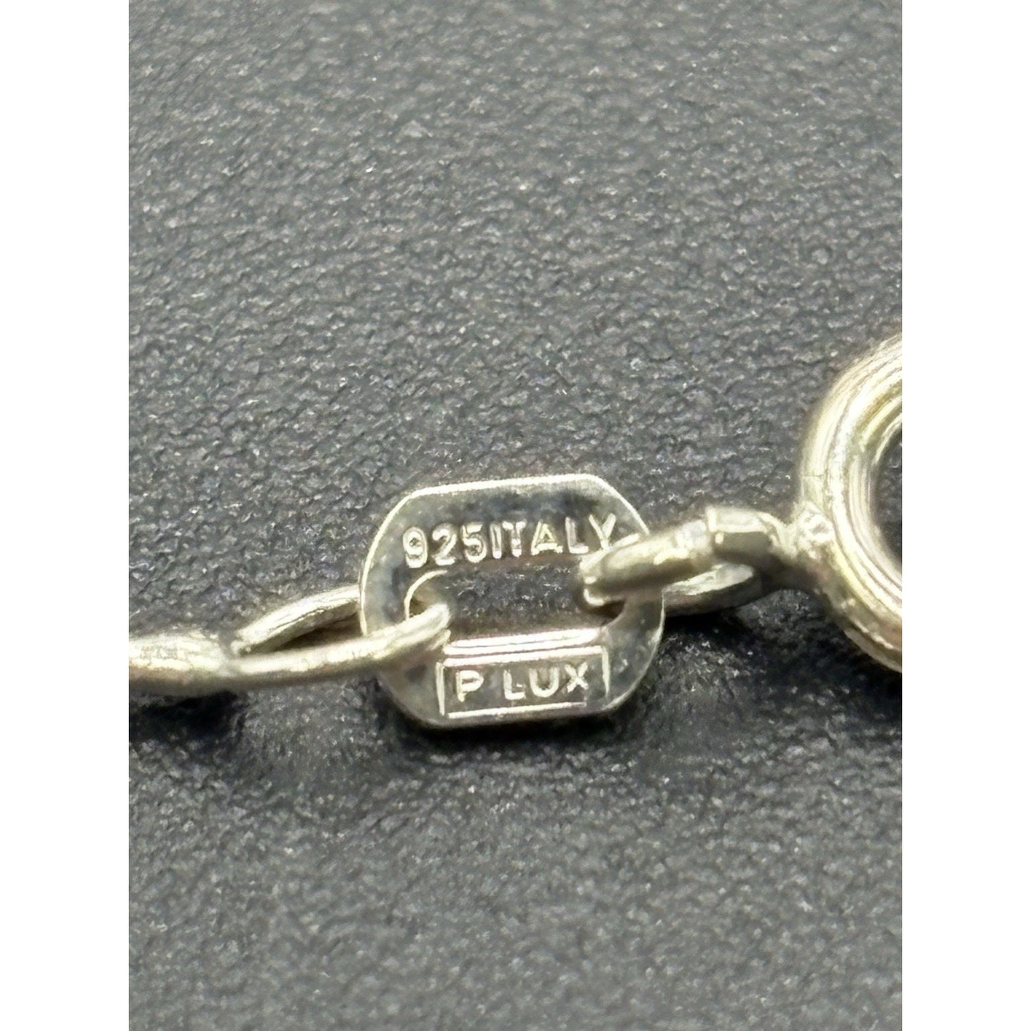 18" New Condition Sterling Silver Paw Print Moon Pendant Necklace 925