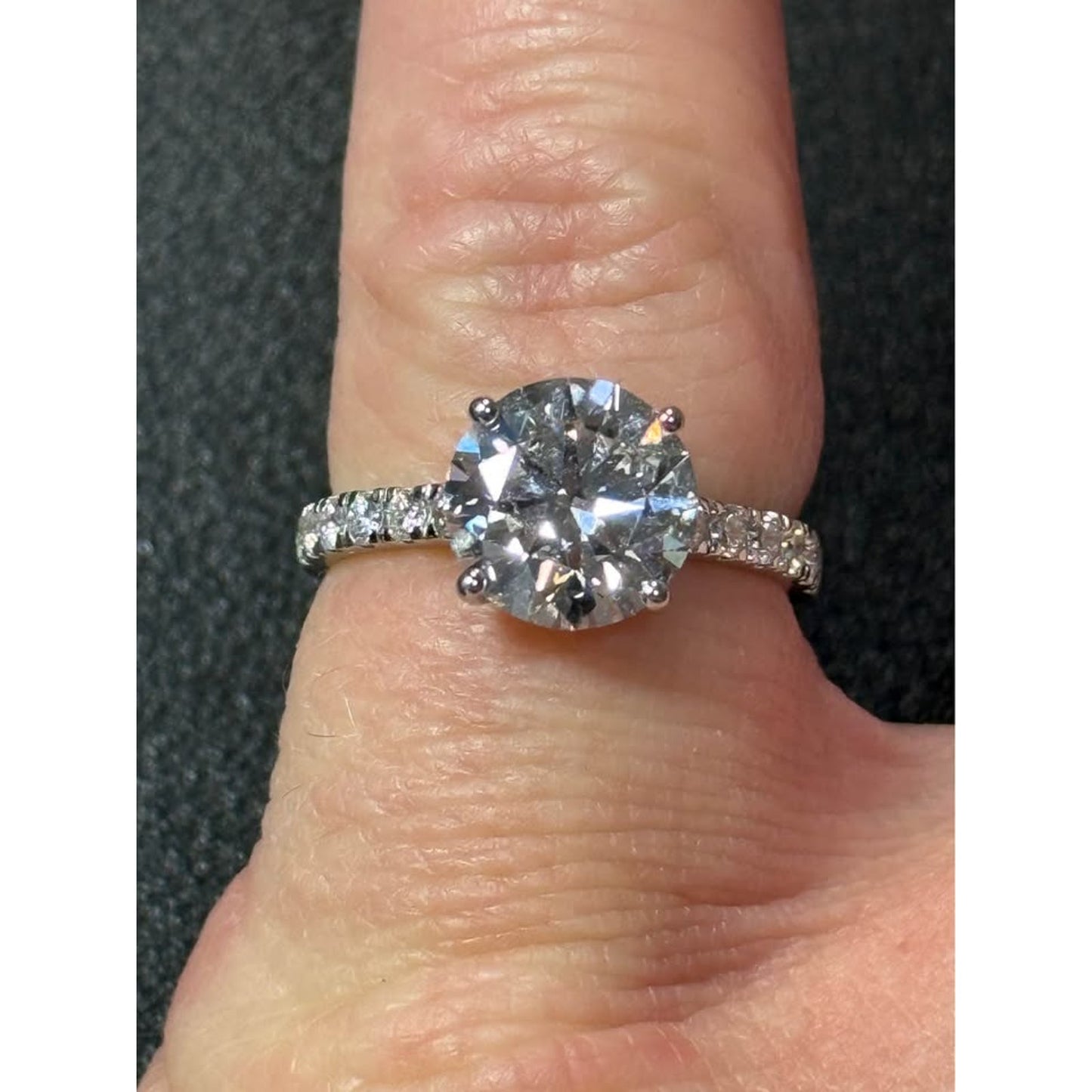 14k White Gold 3.04 Carat Round Lab Grown Diamond E Color VS1 Clarity 3.51 Total Weight