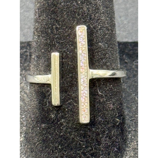 New Condition Sterling Silver Cubic Zirconia “T” Ring Size 7.00 Adjustable