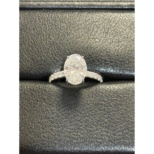 14k White Gold 3.05 Carat Lab Grown Oval E Color VS1 Clarity IGI 3.57 Total Weight