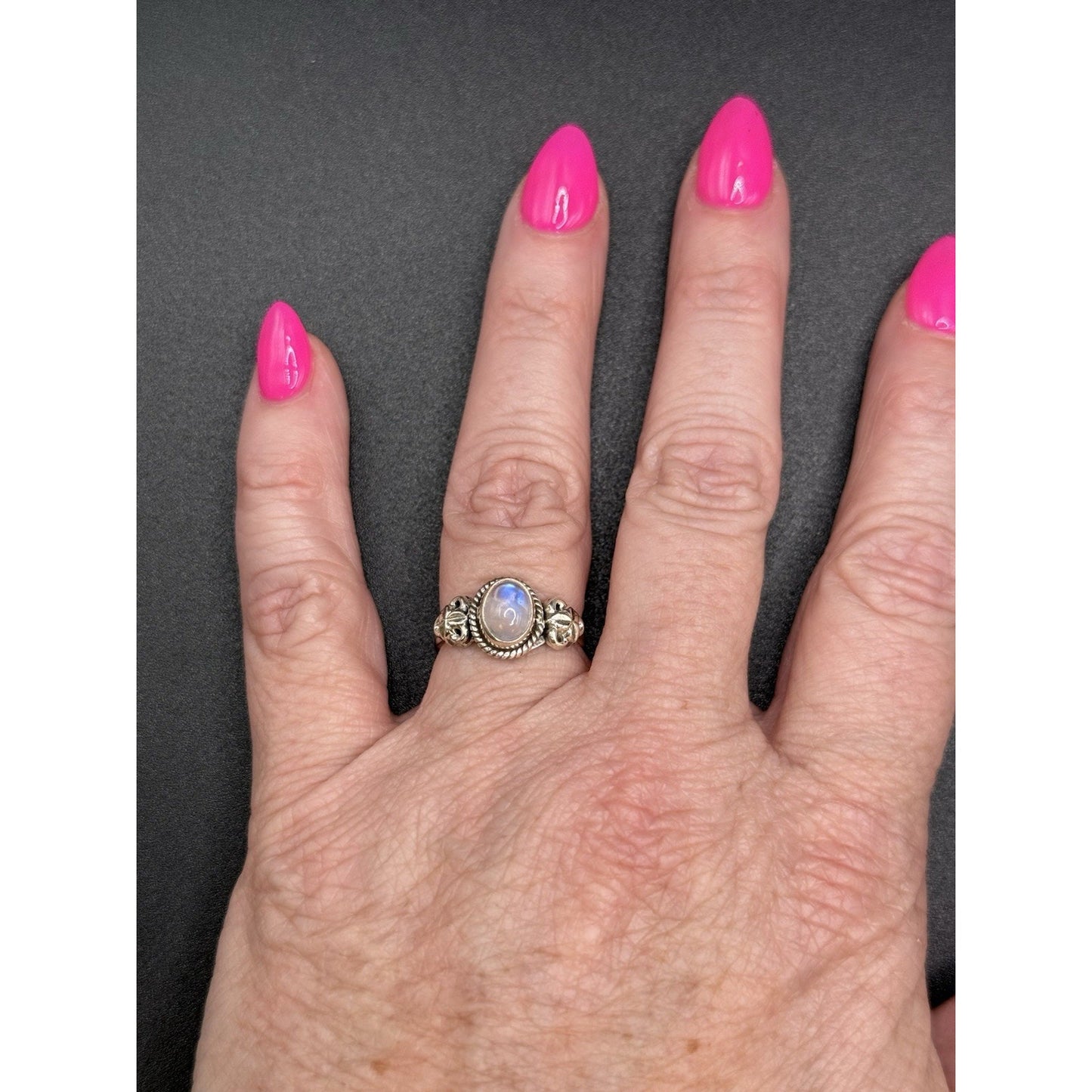 New Condition Sterling Silver Genuine Moonstone Ring Size 7.00 925
