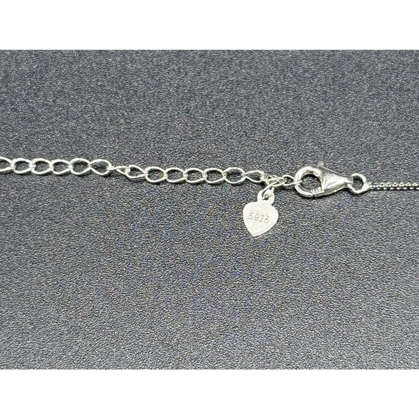 New Condition 18” Sterling Silver Moissanite Modernist Pendant Necklace GRA