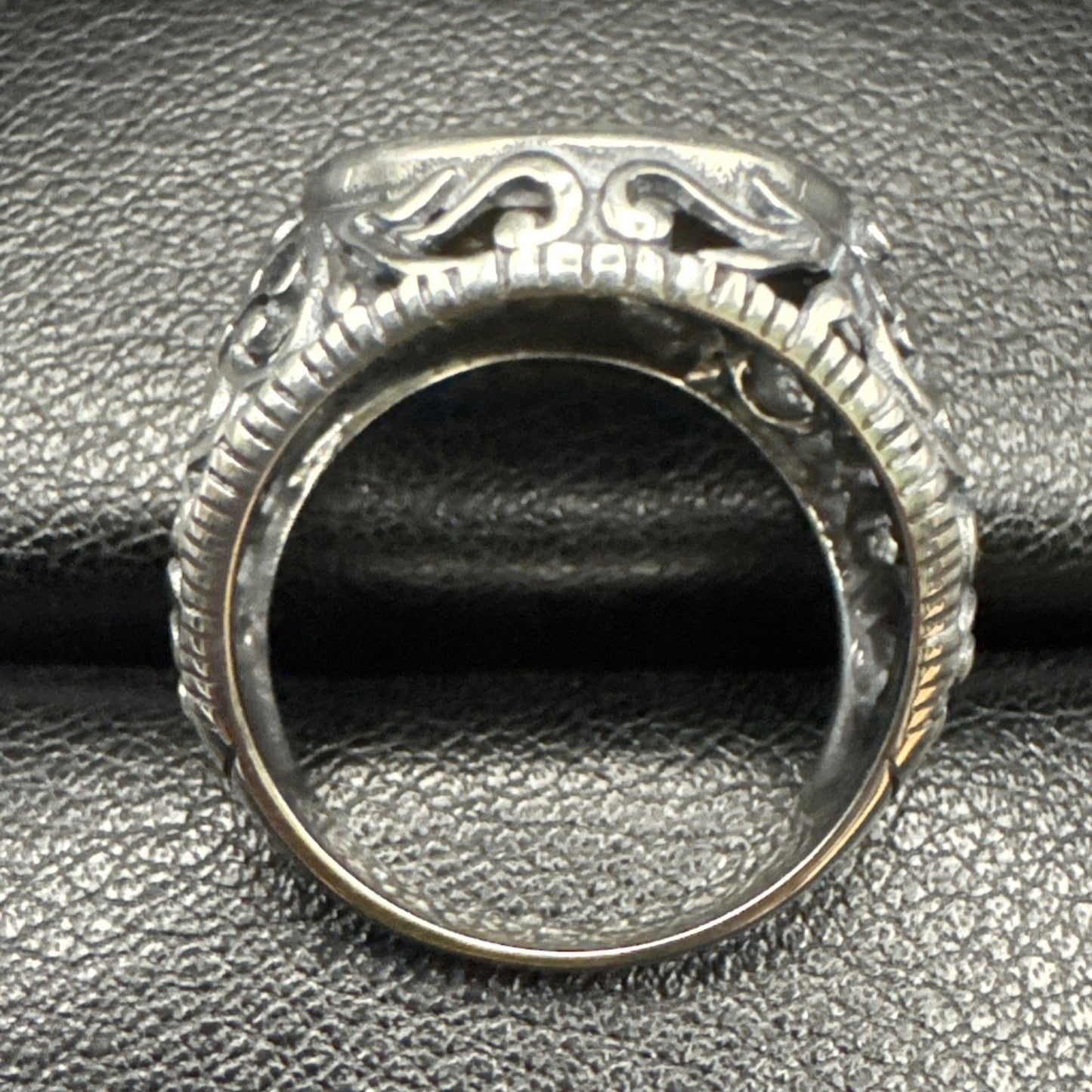 New Condition Sterling Silver Chieftain Skull Signet Ring Size 7