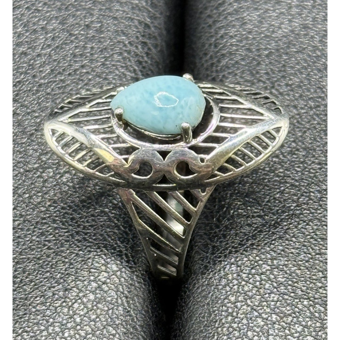 EUC Sterling Silver Genuine Pear Laramar Filigree Ring Size 9.00 P31