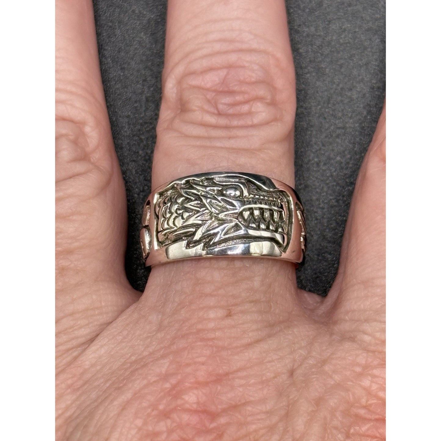 New Condition Sterling Silver Dragon Band Ring Size 10.00