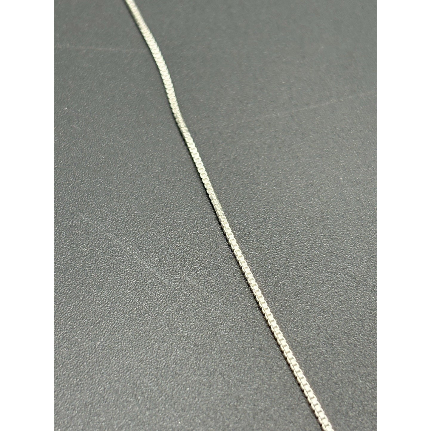 New Condition 20" Sterling Silver Skull Anchor Pendant Necklace