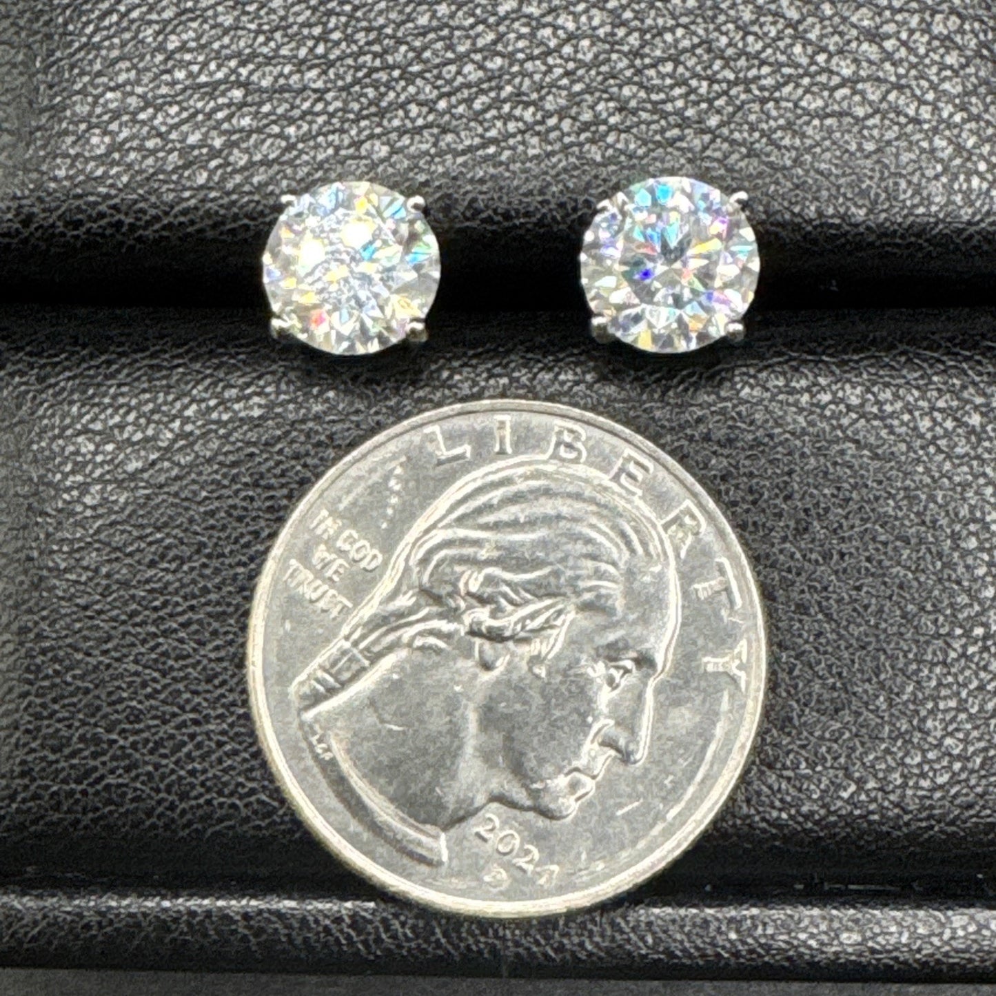 New Condition Sterling Silver 4 Carat Total Moissanite Stud Earrings GRA 925