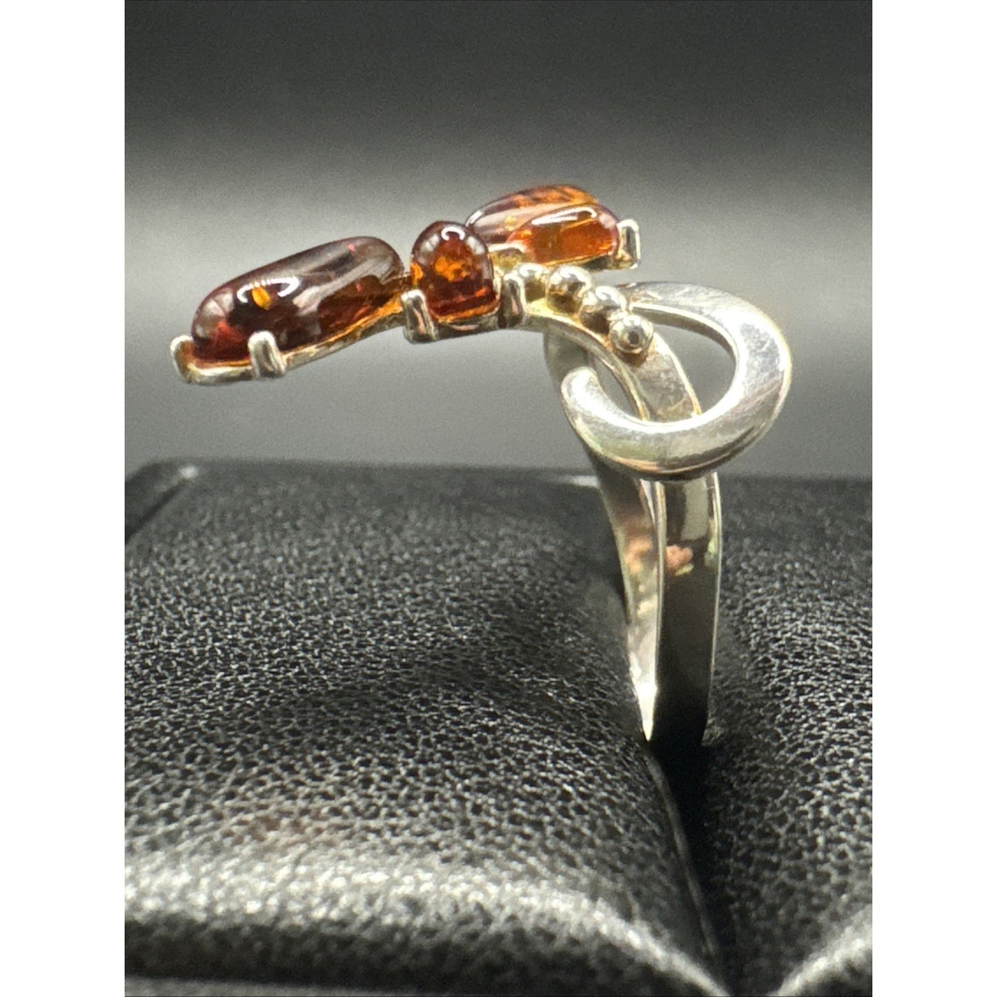 Delicate Sterling Silver Amber Dragonfly Ring 925 Size 7.5 R08