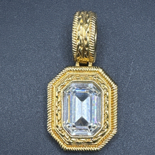 Swarovski Crystal Gold Tone Statement Pendant Q29