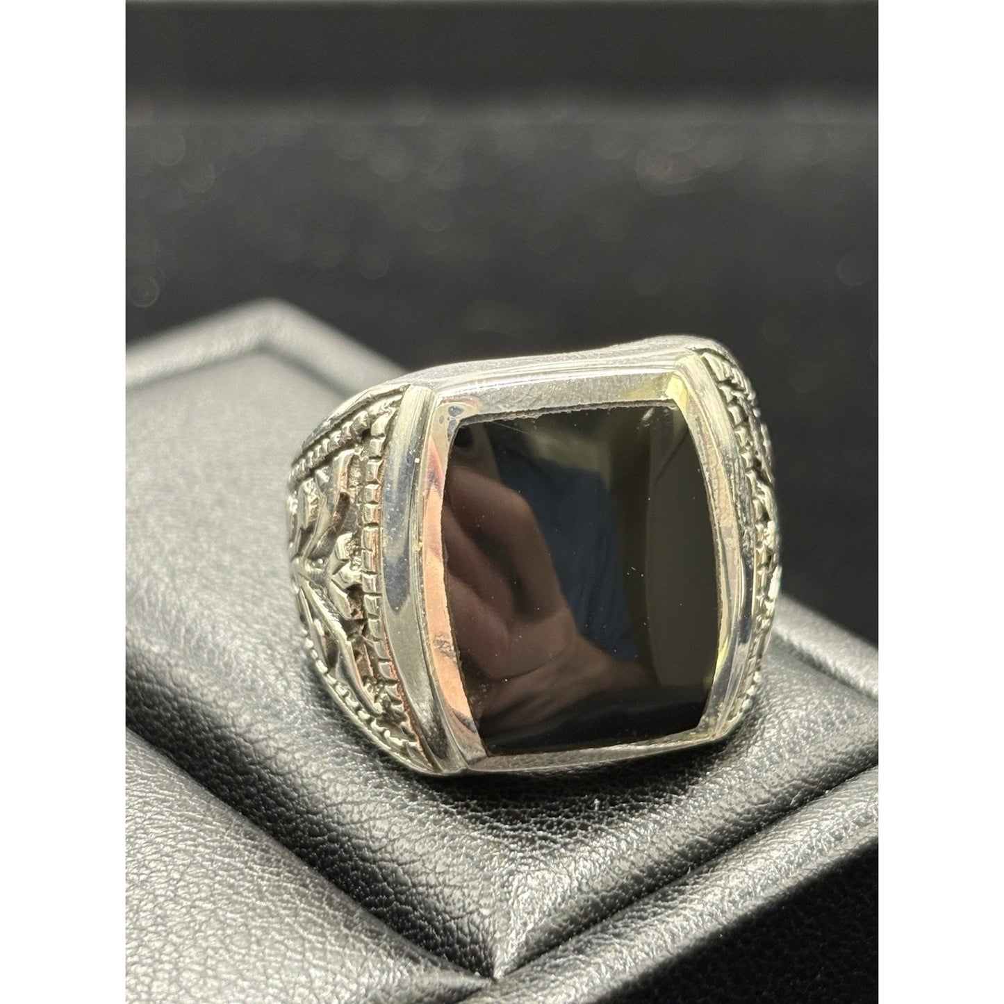 New Condition Sterling Silver Turkish Onyx Signet Ring Size 10