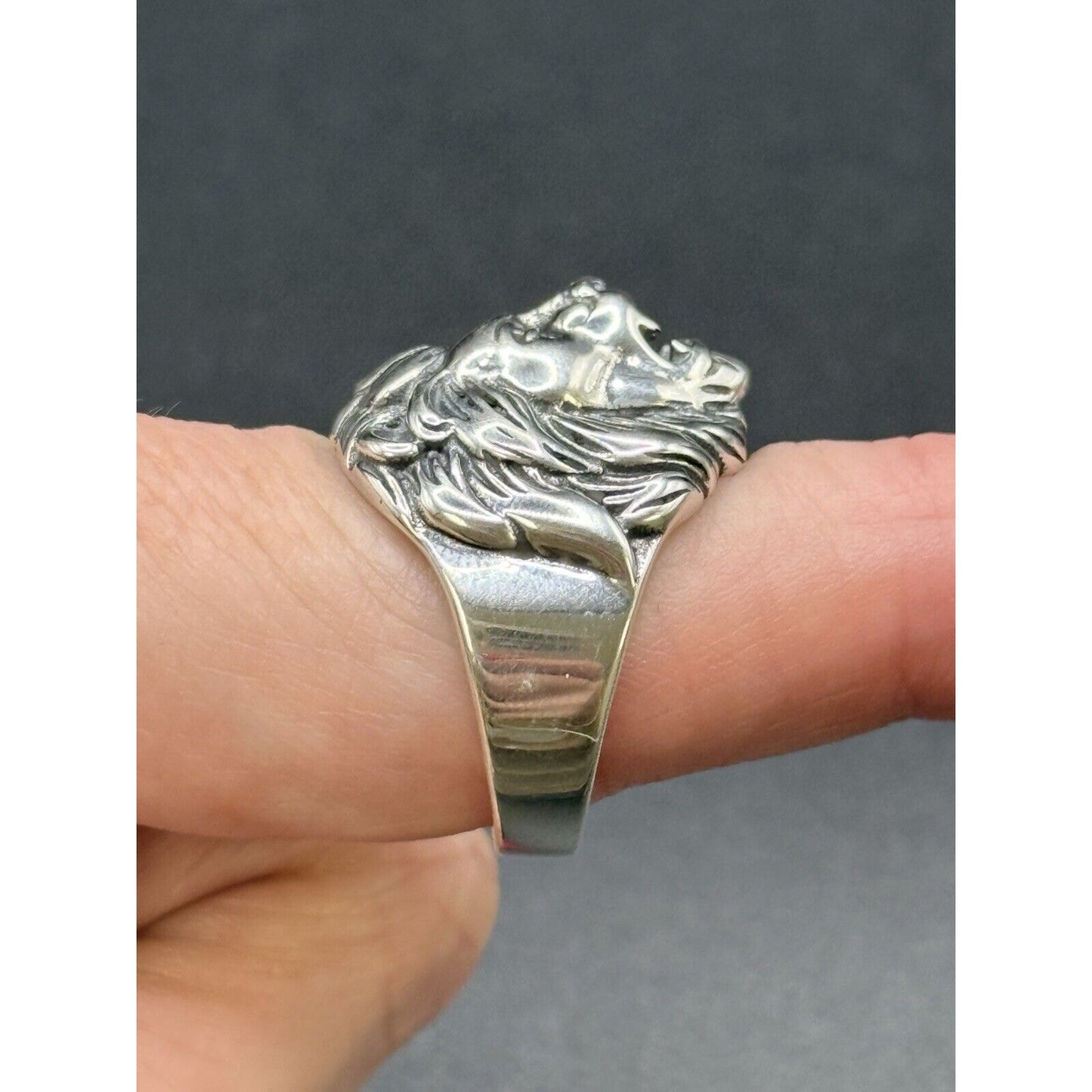 New Condition Sterling Silver Lion Head Ring Size 8.00 925