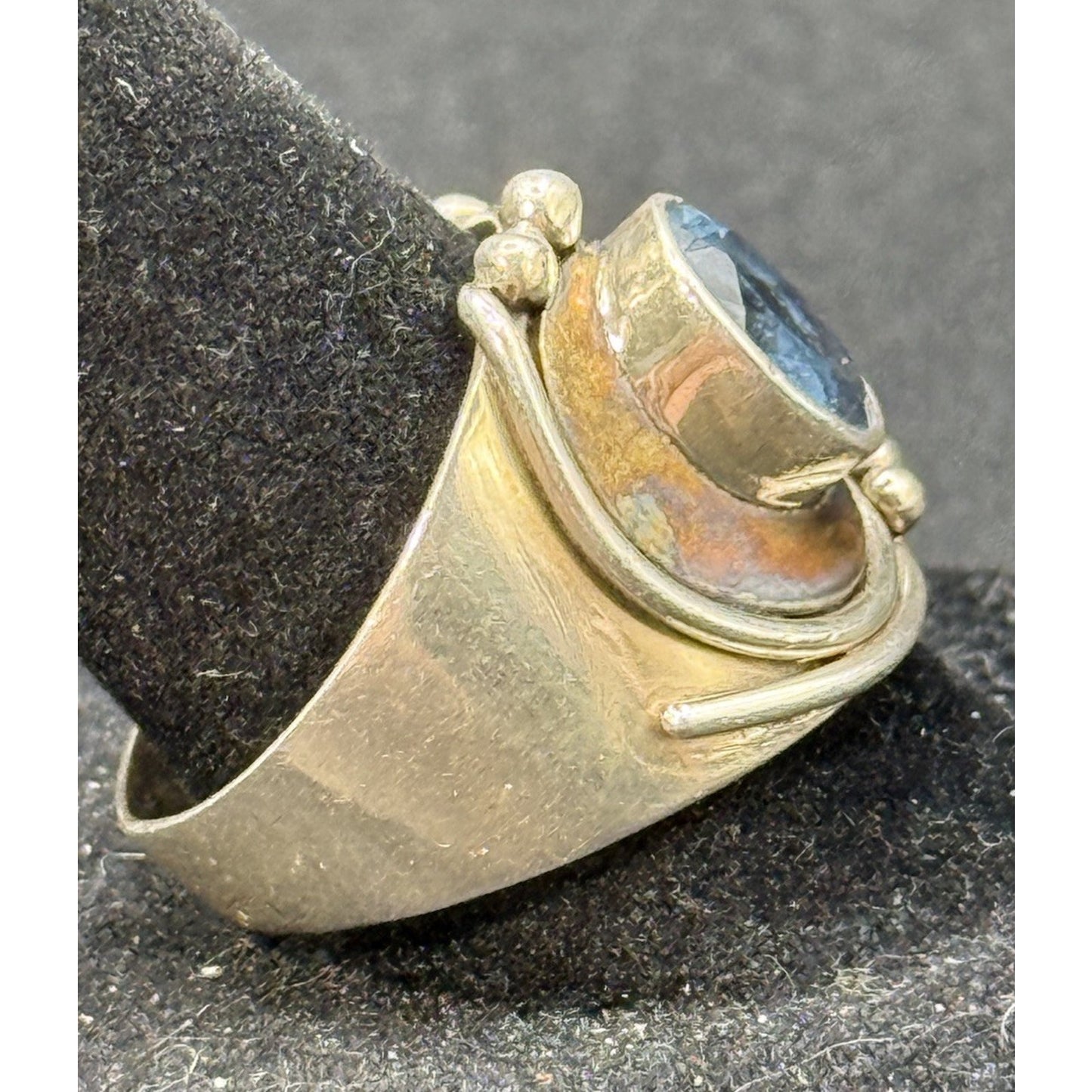 Modernist Sterling Silver Genuine Topaz Brass Accent Ring Size 8.25 Q23